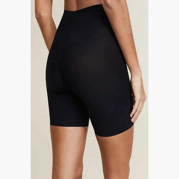 NWOT Commando Classic Control Shorts Seamless Shapewear Black Size Medium - Image 2