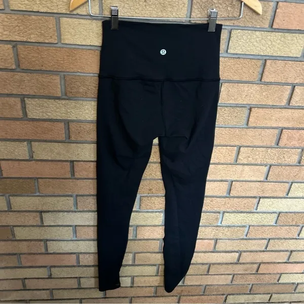 Lululemon Athletica Criss Cross Mesh Leggings Women's Black Athletic Size 4 - Image 3