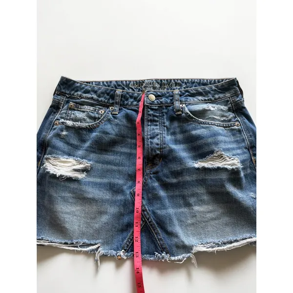 American Eagle Distressed Denim‎ Mini Skirt Medium Wash Raw Hem Womens 10 - Image 6