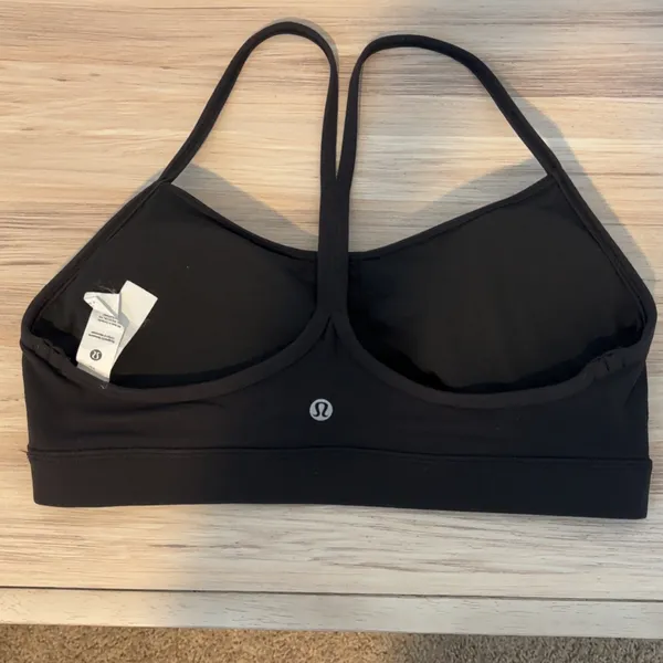 Lululemon Black Flow Y Bra - Image 4