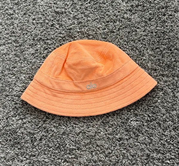 ALO Yoga Orange Terry Beachside Bucket Hat - Image 3