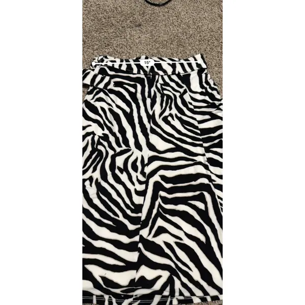 White House Black Market Zebra Print Belted Midi Skirt Black White Womens Medium - Image 6