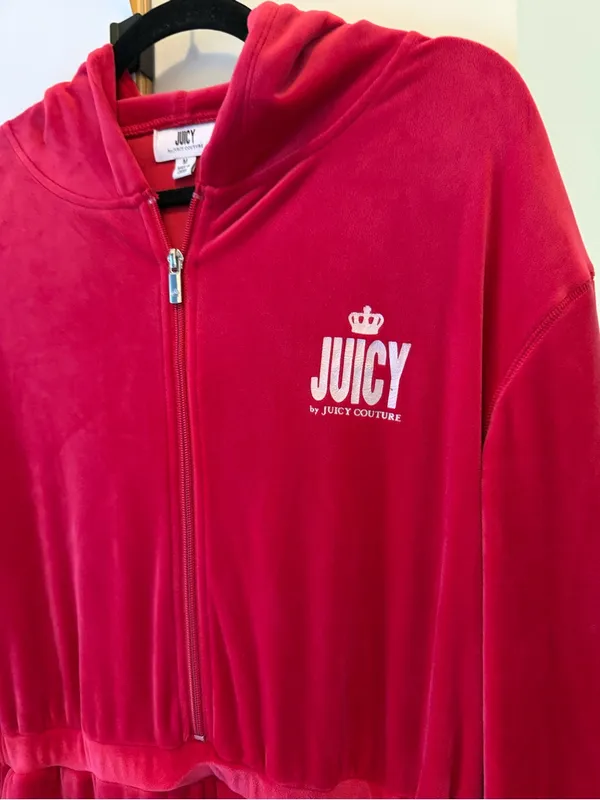 Juicy Couture Red Velour Zip Tracksuit Size Medium - Image 3