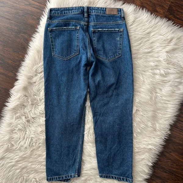 Hidden Jeans Tracey Pintuck Slit-Front High Waisted Crop Jeans - Image 6