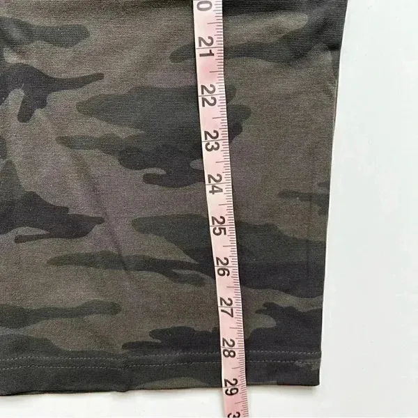 Sanctuary Camo Print Ponte Pencil Skirt Size X-Small NWT - Image 5