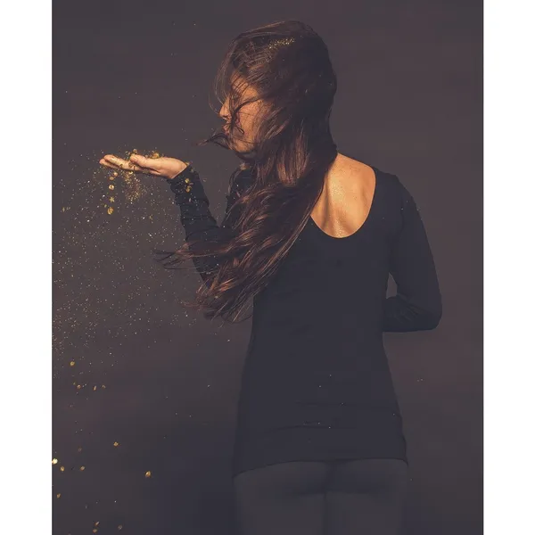 Lululemon Scoop Back Long Sleeve Black Luon Size 6-8 - Image 3