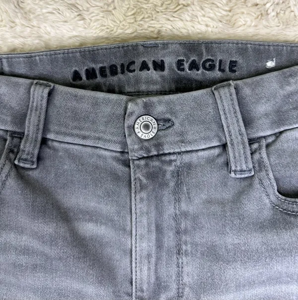 American Eagle grey Curvy Hi-Rise Next Level Stretch denim jeggings Size 8 X-Long - Image 3