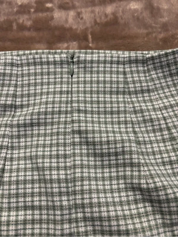 Brandy Melville Mini Skirt Women’s Size 2 Green Plaid Cara” Mini Skirt - Image 5