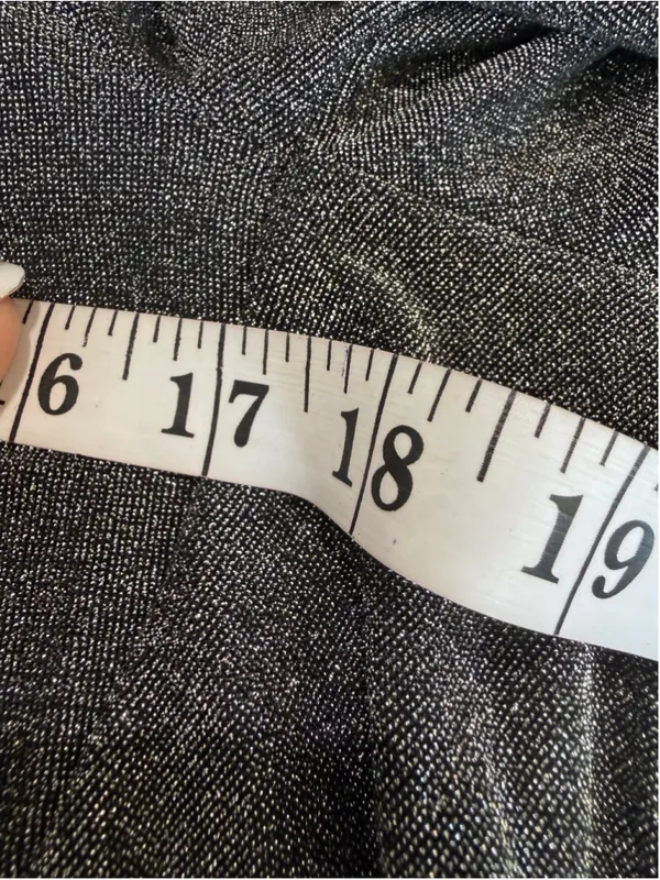 Women's Urban Outfitters Silver Black Tie-Front Crop Top Size M - Image 4