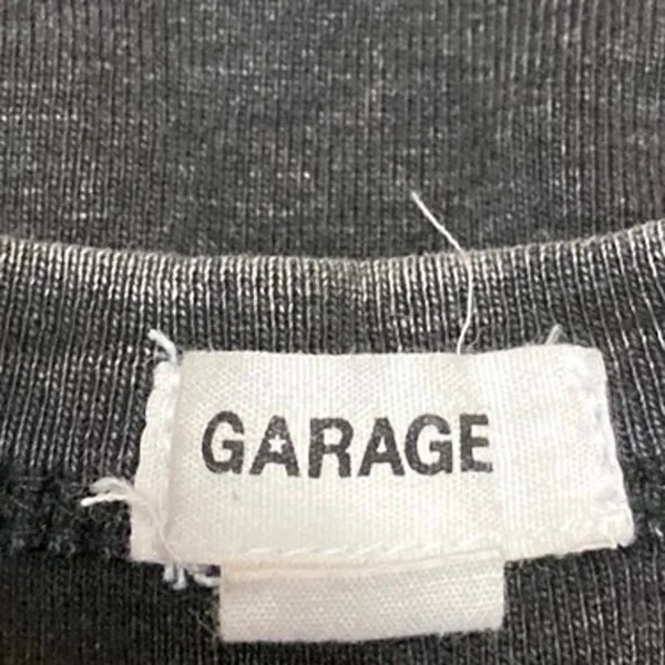Garage Womens Black Tour NYC 77 Graphic Print Crew Neck Tank Crop Top Size M - Image 3