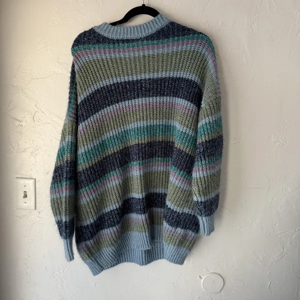 SO Sweater Womens Large Multicolor Striped Long Sleeve Knit‎ Pullover Soft Cozy - Image 8