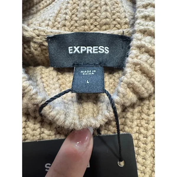 Express Conscious Edit‎ Beige Cable Knit Mock Neck Sweater Vest Large NWT - Image 2