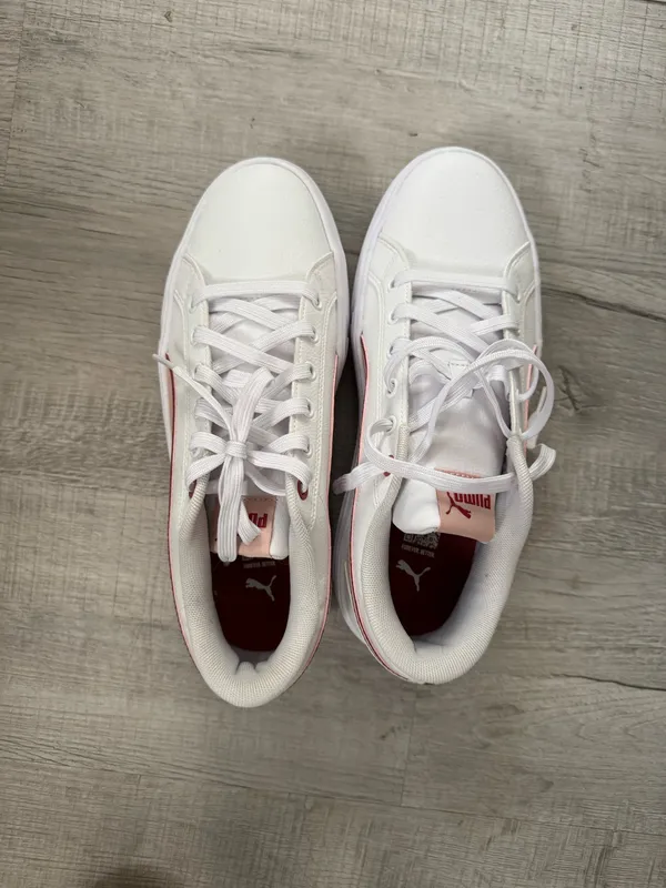 Puma Sneakers - Image 3
