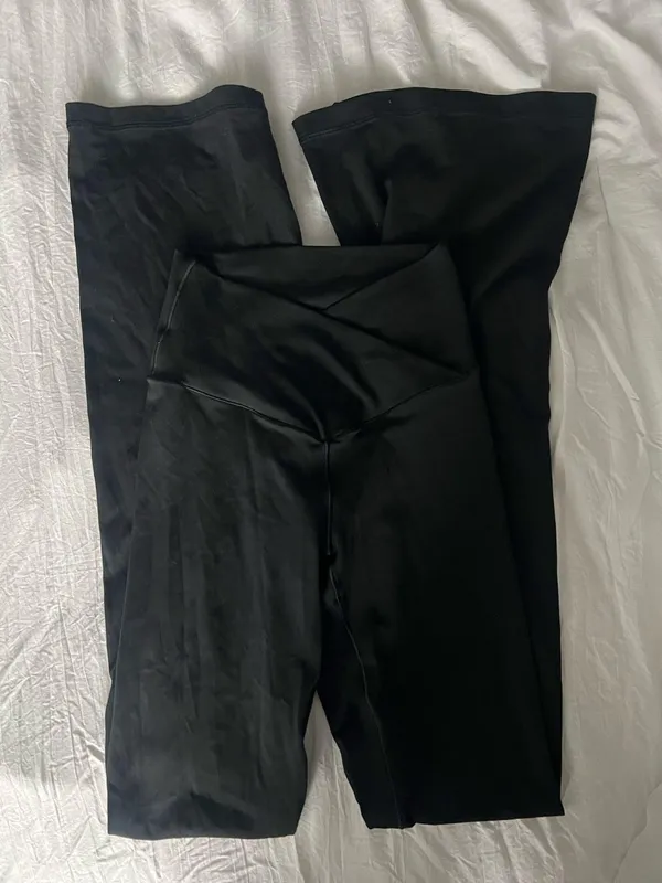 Aerie OFFLINE High-Waisted Flare Leggings - Image 2