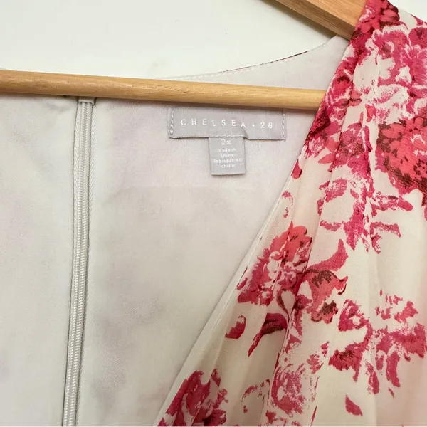 Chelsea28 Forget Me Not Floral Print Puff Sleeve Midi Dress in Beige and Pink - Image 8