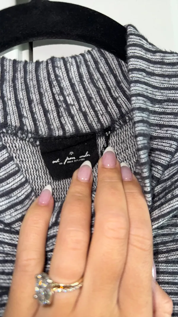 Urban Outfitters Bourbon outfitters sweater - Image 5