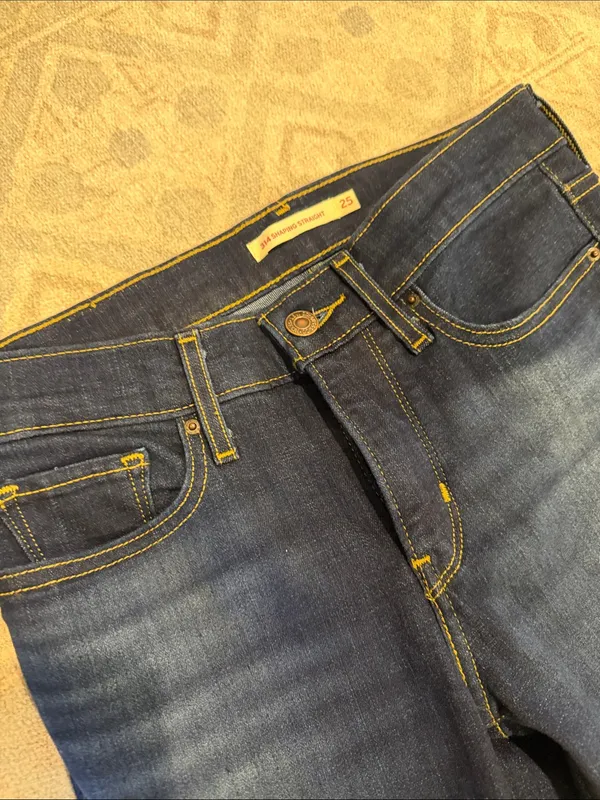 Levi’s 314 Shaping Straight Jeans - Dark Blue - Image 4