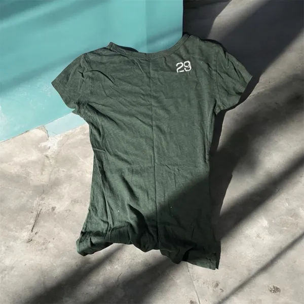 American Eagle Outfitters Dark Green Short Sleeve Graphic Tee 543 - Image 2