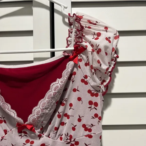Romwe Coquette girl cherry print mesh lace trim sweetheart neckline dress red white xs - Image 3