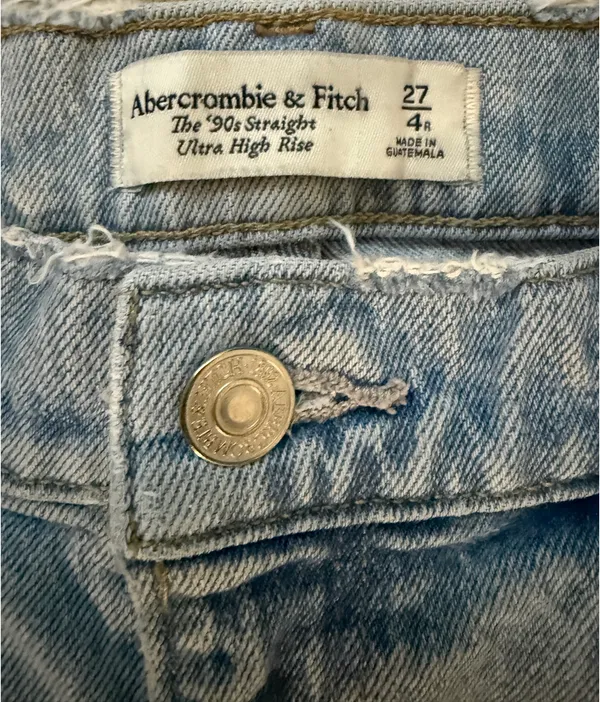 Abercrombie Jeans Ultra High-Rise 90s Straight - Image 2