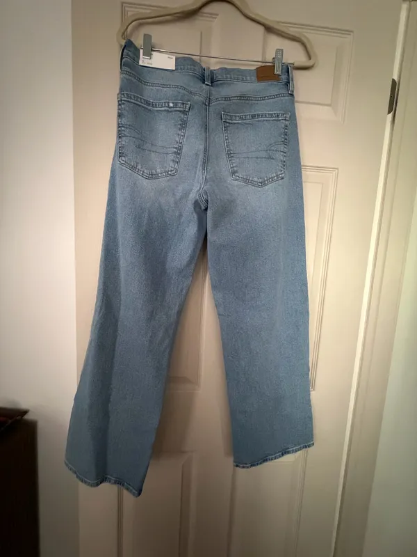 American Eagle Jeans - Image 2