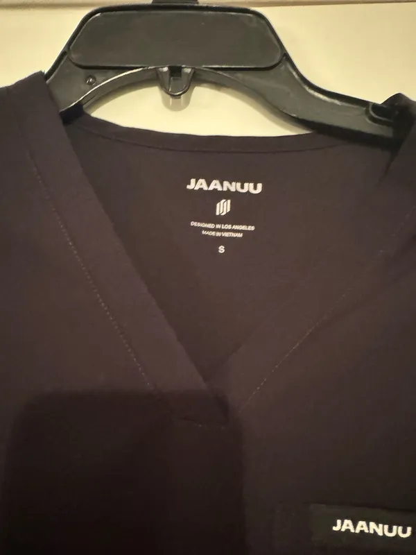 Jaanuu Scrub Top - Image 2