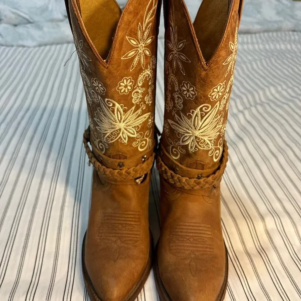 Shyanne Cowgirl Leather Boots Size 8.5 B - Image 2