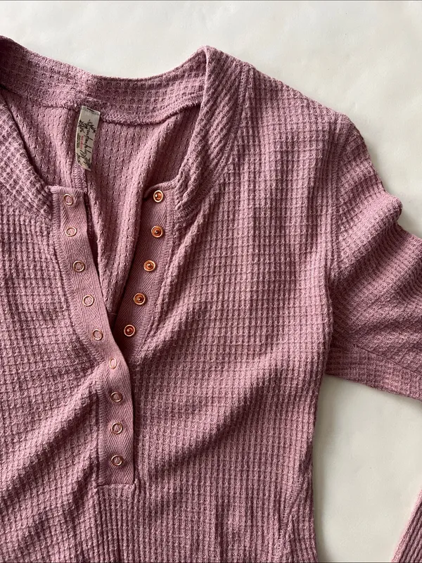 Free People Intimately One of the Girls Henley Button Down Top Mauve Large - Image 3