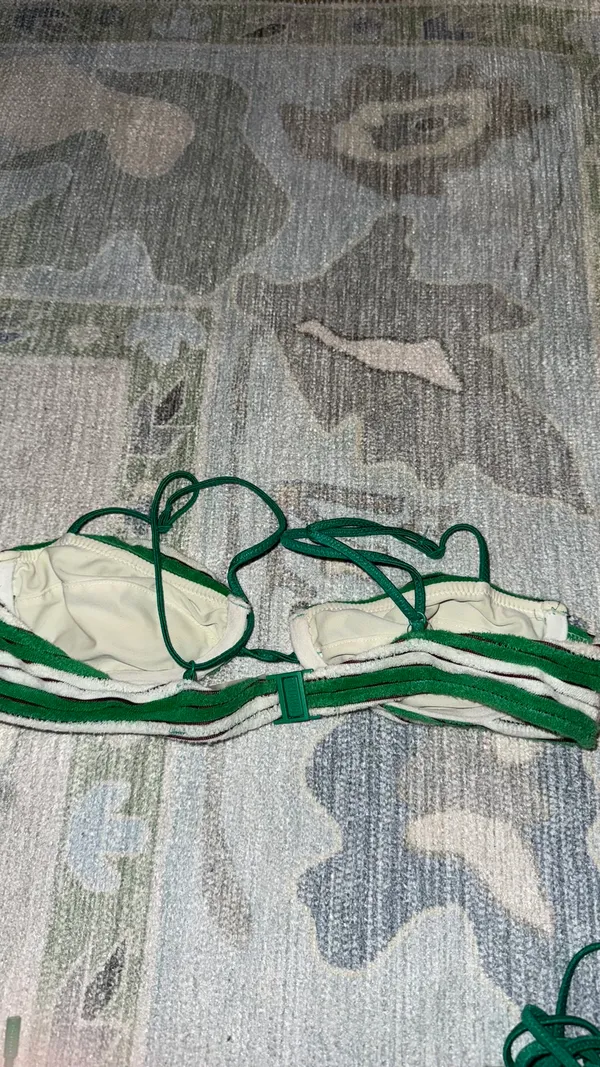Triangl Bikini - Image 4