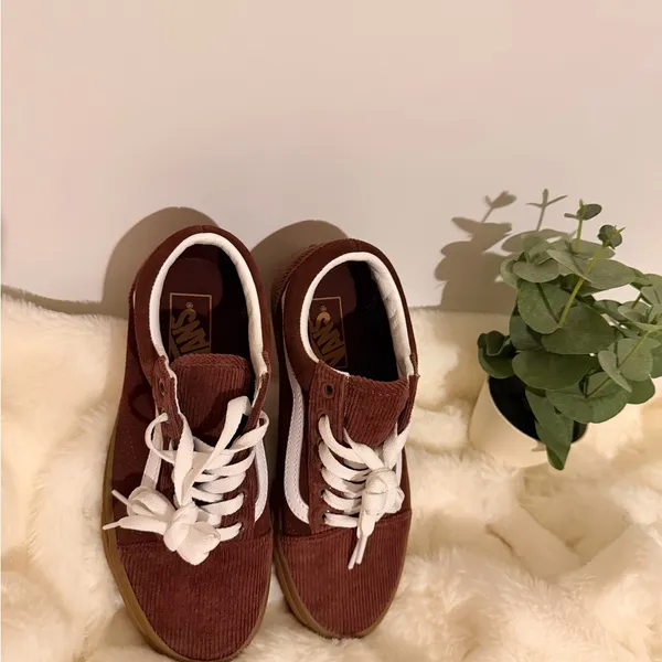 Vans Women’s Sneakers in Brown and White - Image 2