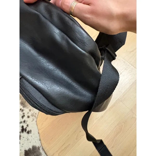 BEIS Black Travel Backpack - Image 6