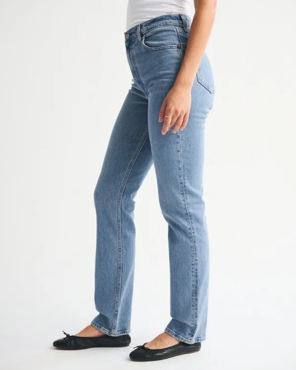 Abercrombie & Fitch Ultra High Rise 90s Straight Jean - Image 4