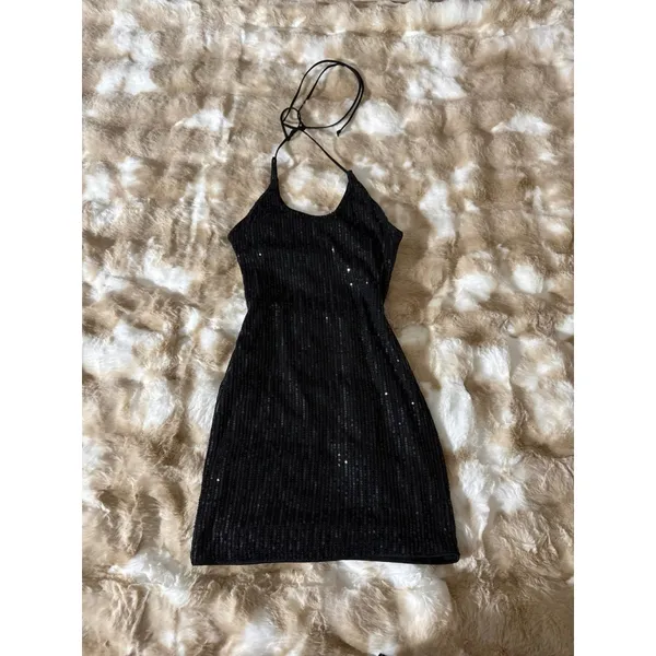 Cute date night/party dress - Image 3