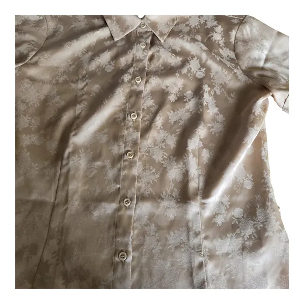 Reformation Corin Satin Top in Gold Jacquard Size: 8 - Image 3