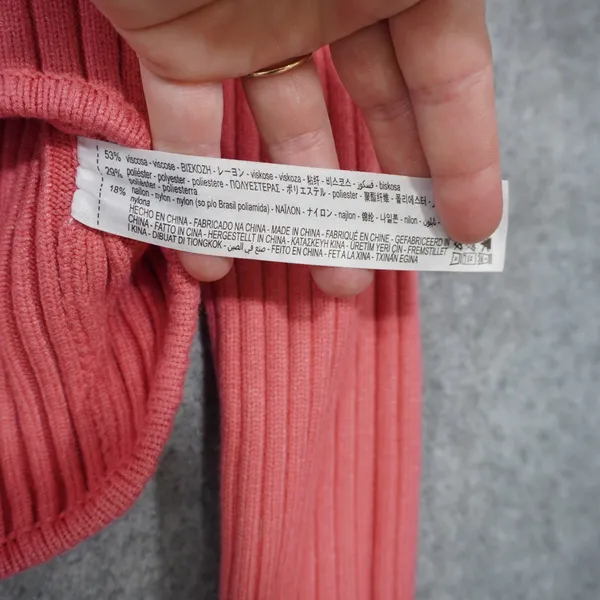 Zara Size Small Ribbed Knit Crop Top Pink Excellent Curved Hem Long Sleeve - Image 4