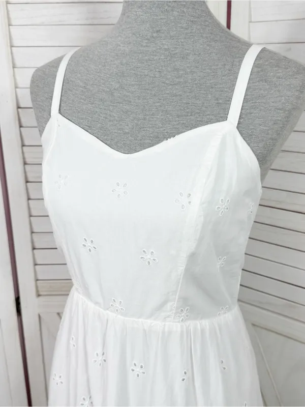 Old Navy White Eyelet Fit Flare‎ Midi Dress Small Sundress Cottagecore Cotton - Image 7