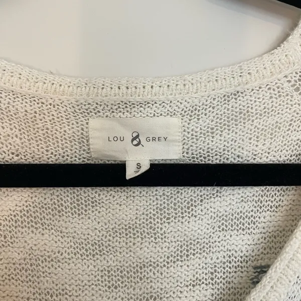 Lou & Grey V-Neck Sweater with Star Pattern - Multicolor - Image 3
