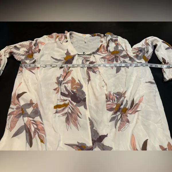 Free People Floral Print Tunic Top - Cream and Pink - Image 9