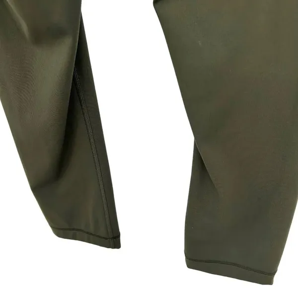 Lululemon Wunder Under Crop (Hi-Rise) Full-On Luxtreme 21"‎ in Dark Olive Size 4 - Image 6