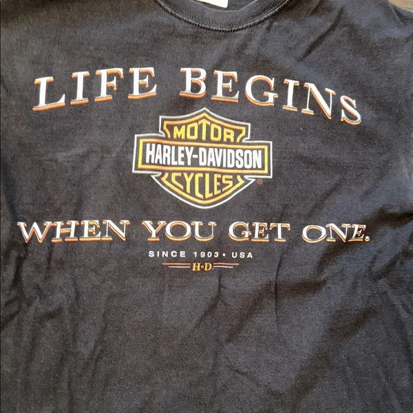 Harley-Davidson Black and Orange Logo Tee Clarksville Tennessee size medium - Image 3