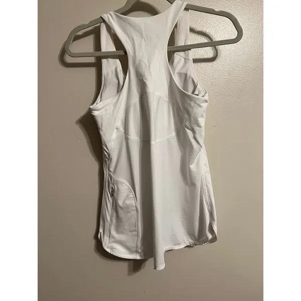 Athleta Daydreamer Racerback White Fitted Workout Tank Top Sz. S - Image 5