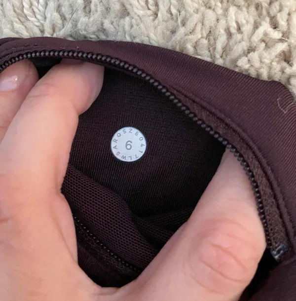 Lululemon Leggings 28” - Image 3
