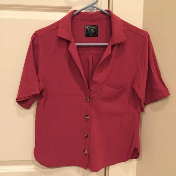 Abercrombie Getaway Shirt Women’s XS EUC - Image 2