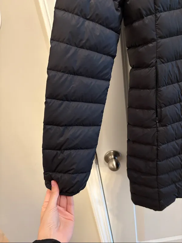Quince Black Lightweight Down Long Puffer Jacket Hooded Full Zip sz S Women's - Image 4
