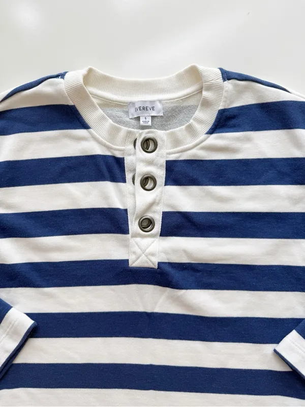 Evereve Bailey Striped Grommet Sweatshirt Size Small - Image 4