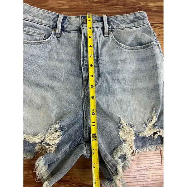 Good American Distressed High Rise Denim Shorts Light Wash Size 4 27 - Image 7