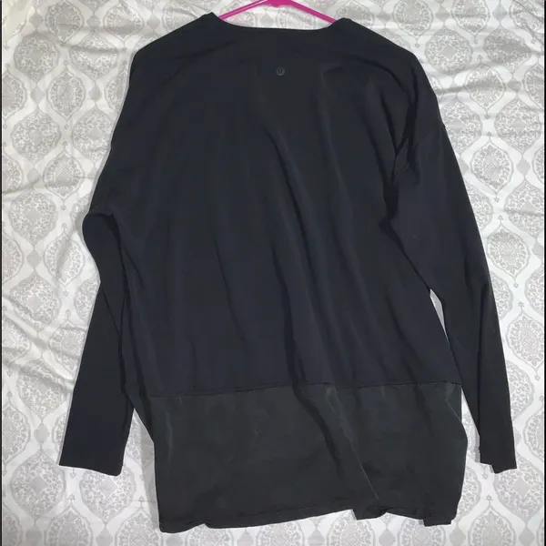 Black lululemon long sleeve - Image 2