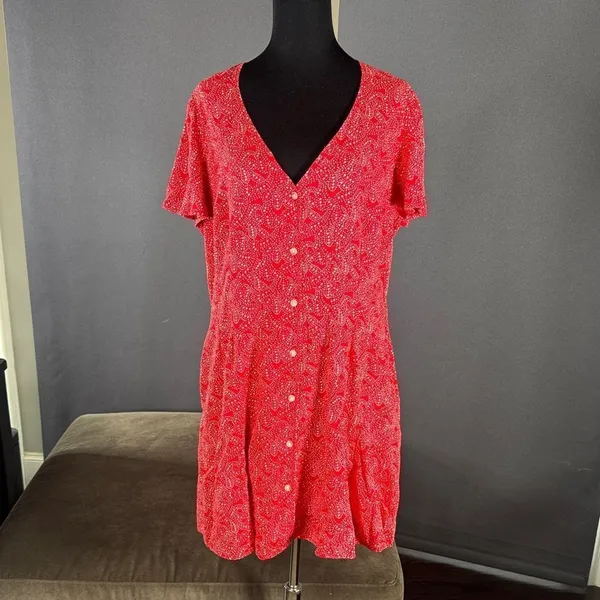 Universal Thread Red White Stars Short Sleeve Button Front Mini Dress Size L - Image 2