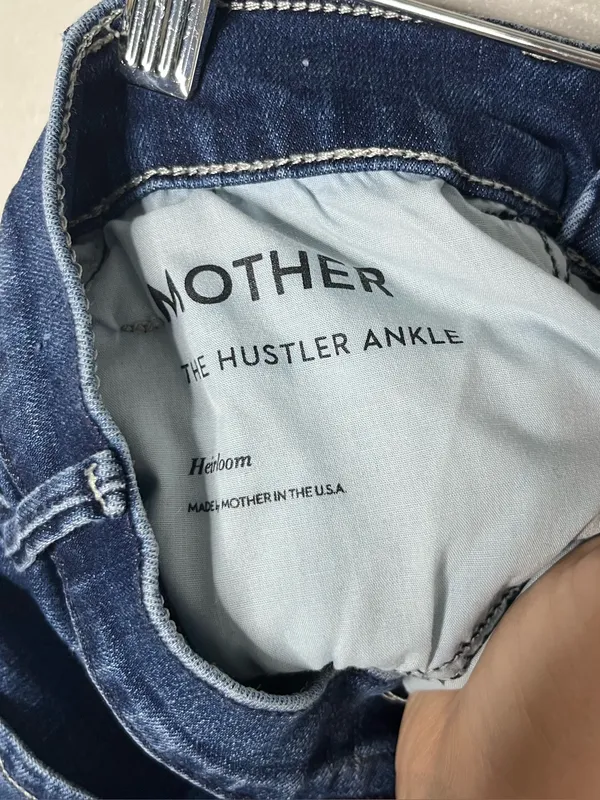Mother The Hustler Ankle High Rise Flare Crop Jeans in Heirloom Size 26 - Image 9