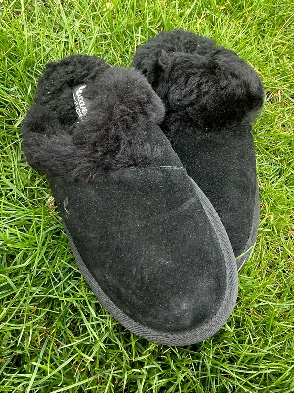 Koolaburra by Ugg Black Suede Shearling-Lined Slip-On Slippers - Image 6